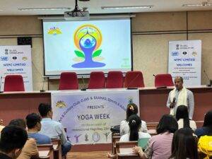 Suresh Prabhu Yoga Day 2023 at NTPC School of Business-3